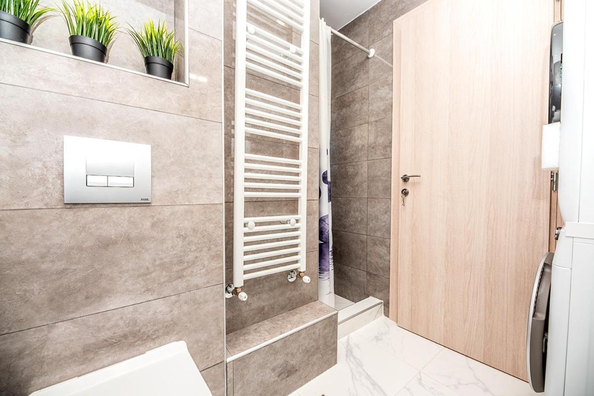 Central Luxury Apartment Thessaloníki Ngoại thất bức ảnh